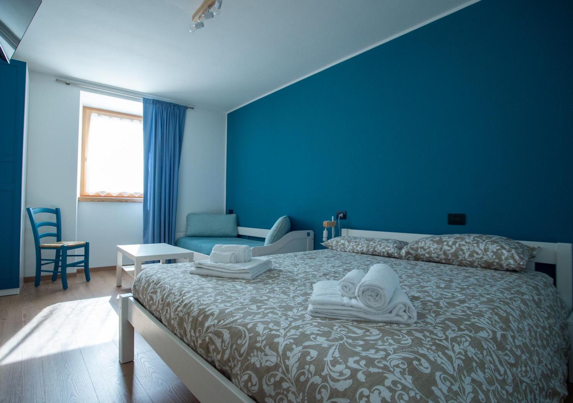 La Lesivera Bed And Breakfast Tione di Trento Bagian luar foto