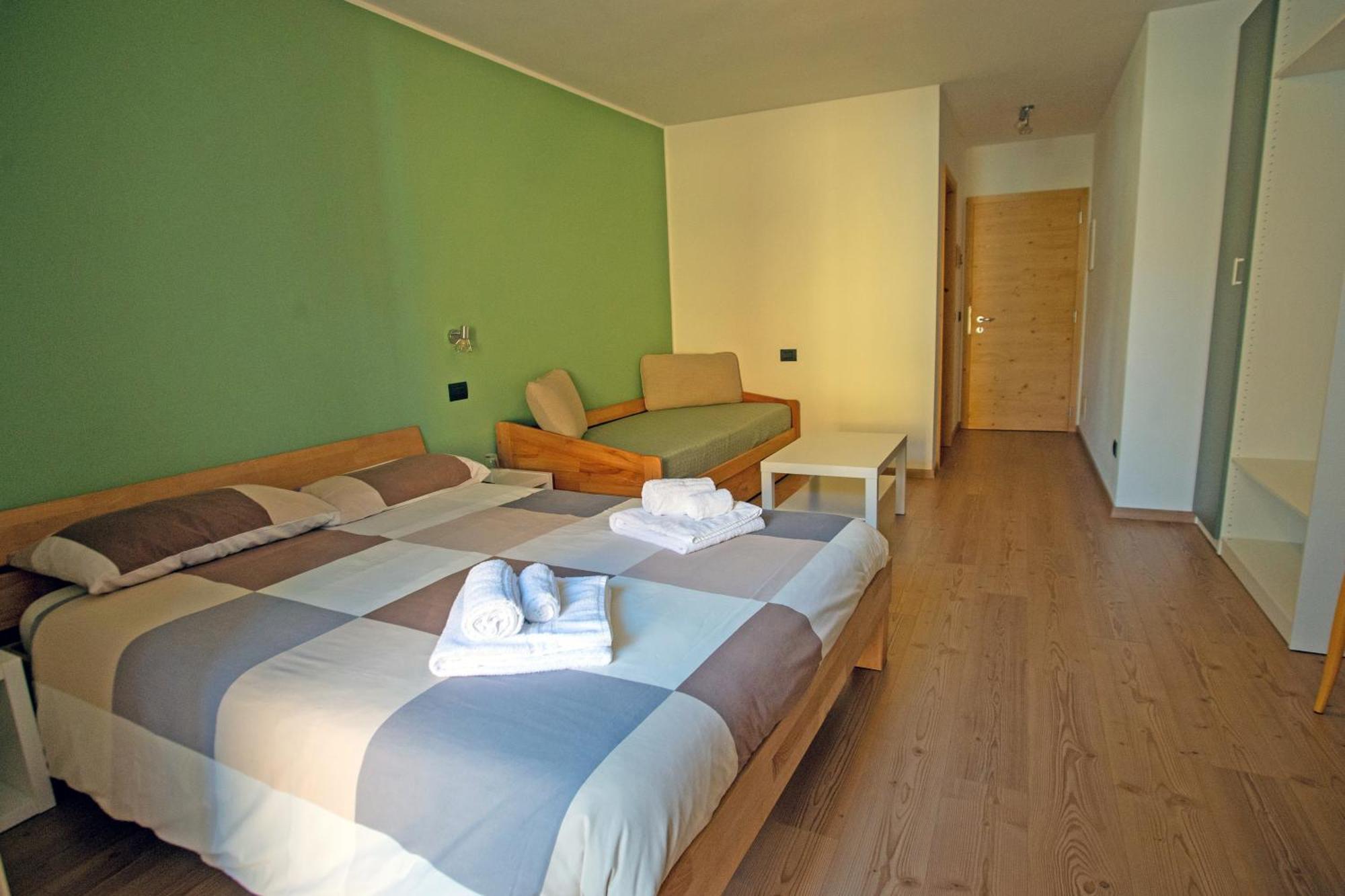 La Lesivera Bed And Breakfast Tione di Trento Bagian luar foto